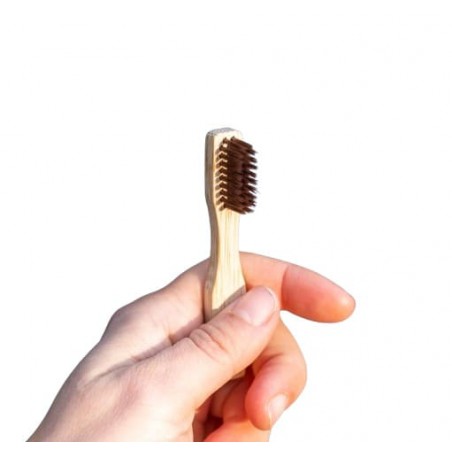 Brosse à dents de voyage en bois